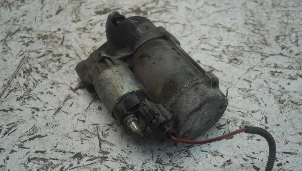 Стартер audi оригінальний номер 03l911024a Недорого