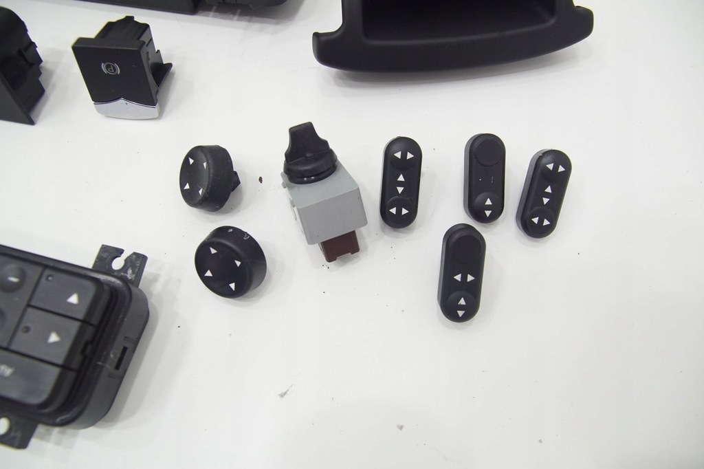 фото №14, Переключатель восстановление maserati quattroporte v