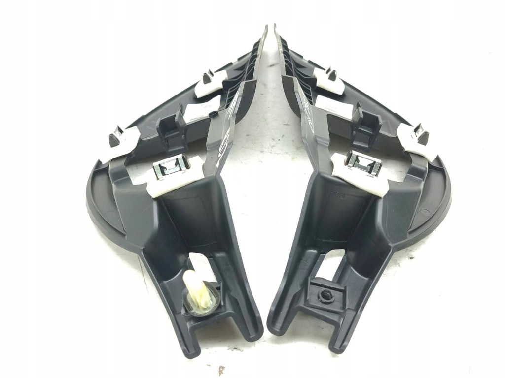 Peugeot 308 молдинг стекло дверь передних 2017 96777452 Киев