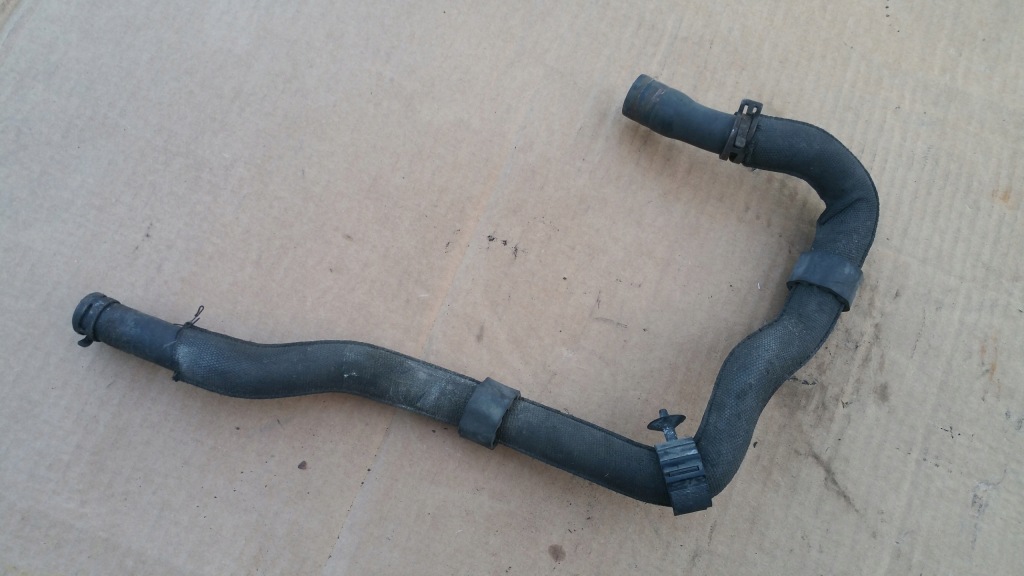 фото №2, Audi s4 a4 b8 3.0 tfsi шланг труба wąż wody