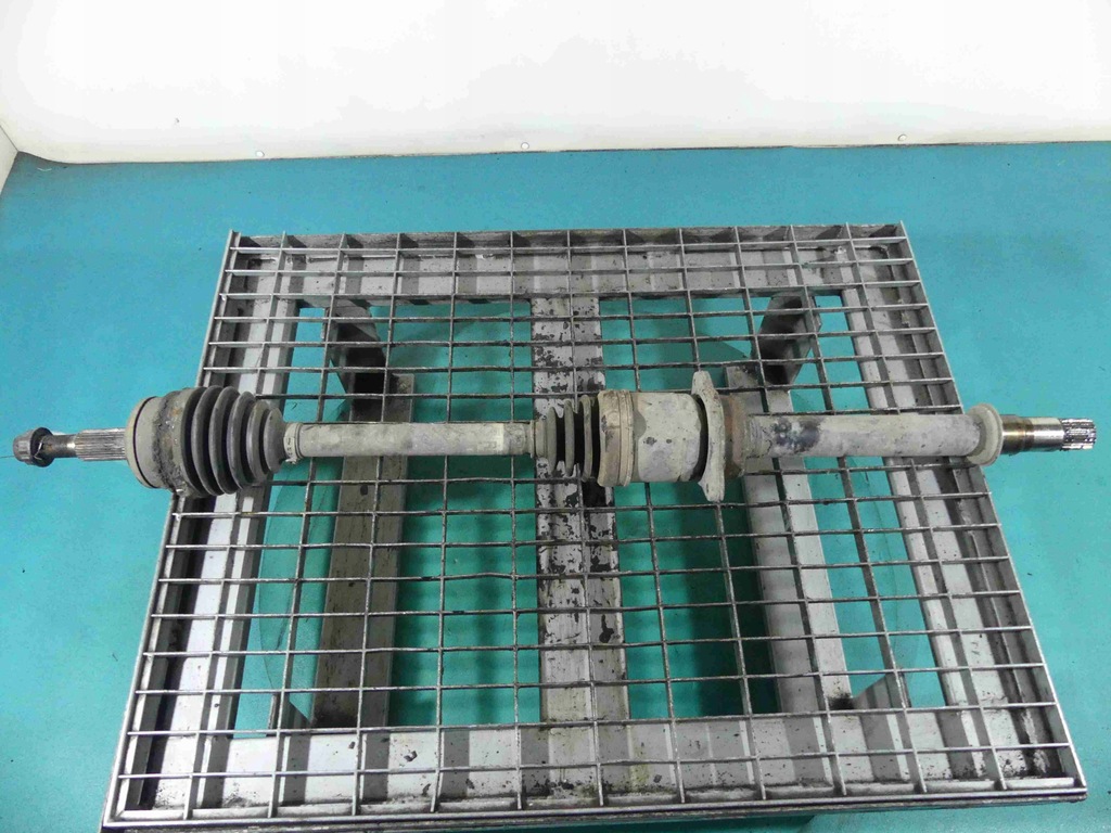 фото №1, Привідний вал права toyota corolla e15 2.0 d4d