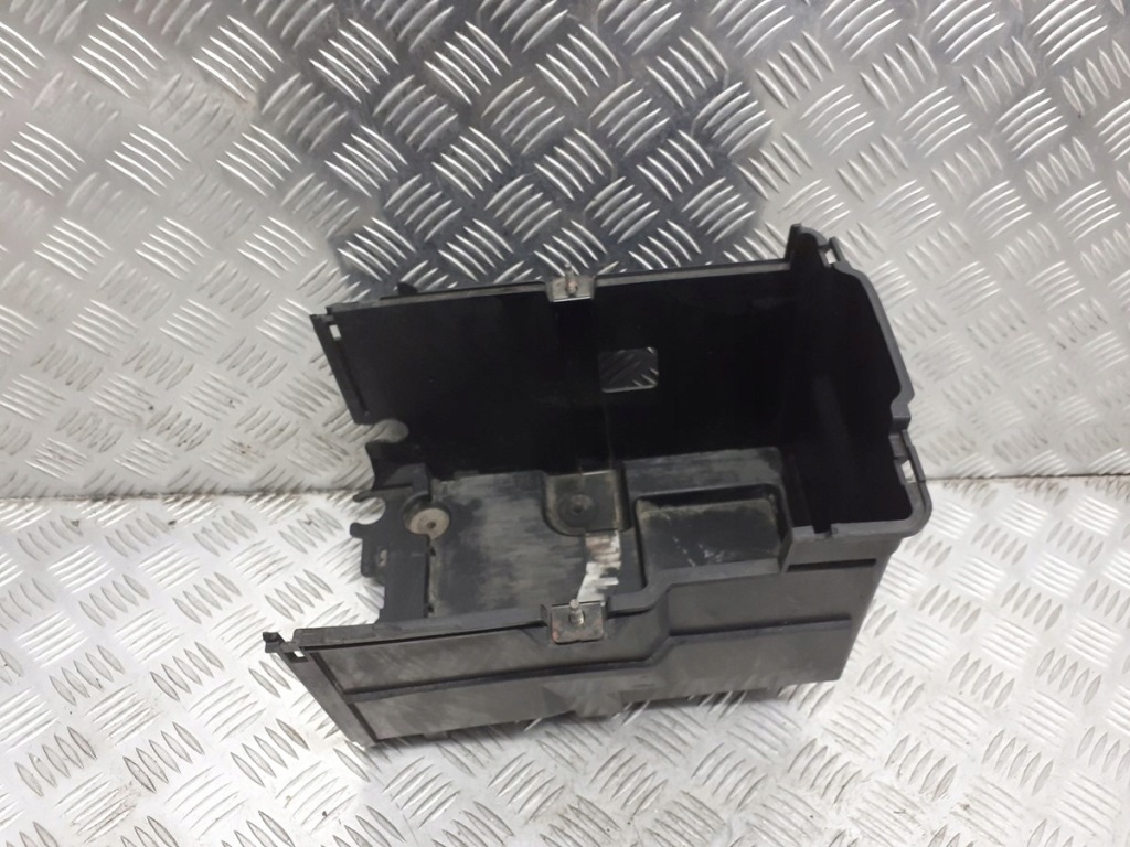 фото №1, Корпус акумулятор mazda 3 bk 1.6