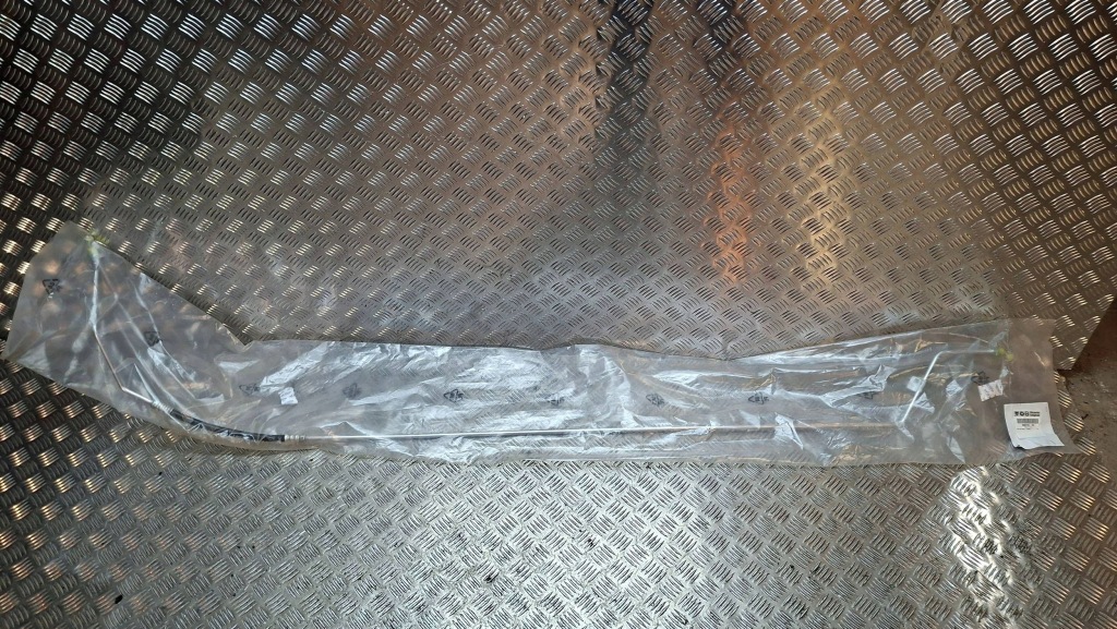 фото №1, Шланг кондиціонера 6000617557 fiat talento 2016-