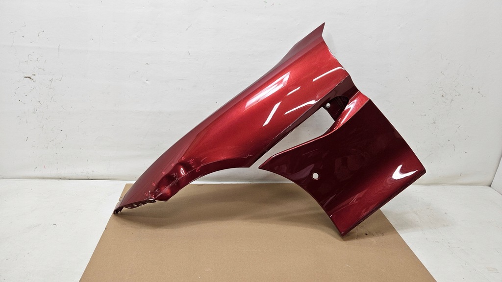 фото №1, Крыло перед передний левый ferrari portofino оригинал