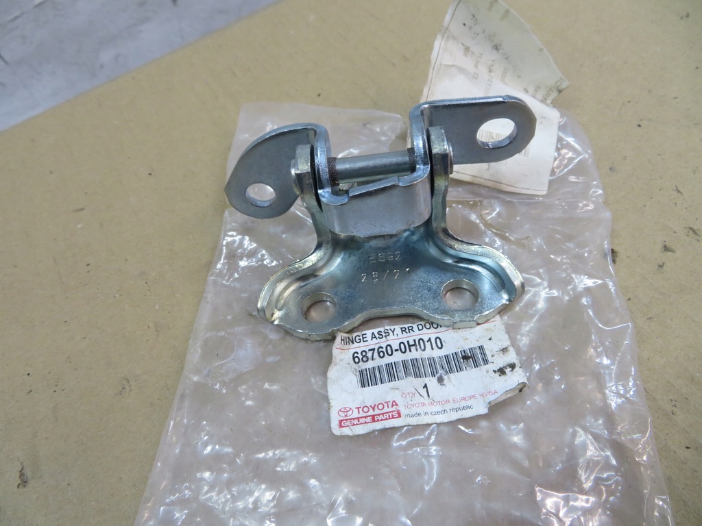 фото №1, Петля дверь toyota aygo c-hr yaris задняя