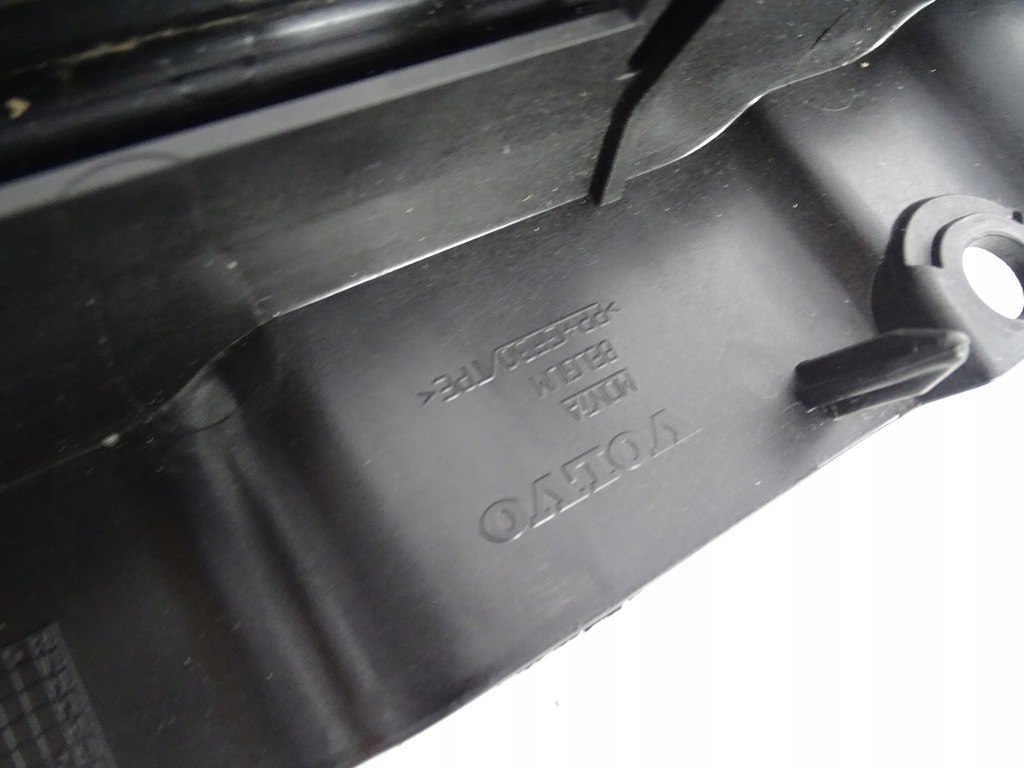 фото №5, Воздуховод воздуха volvo s40 v40 ii mon7a