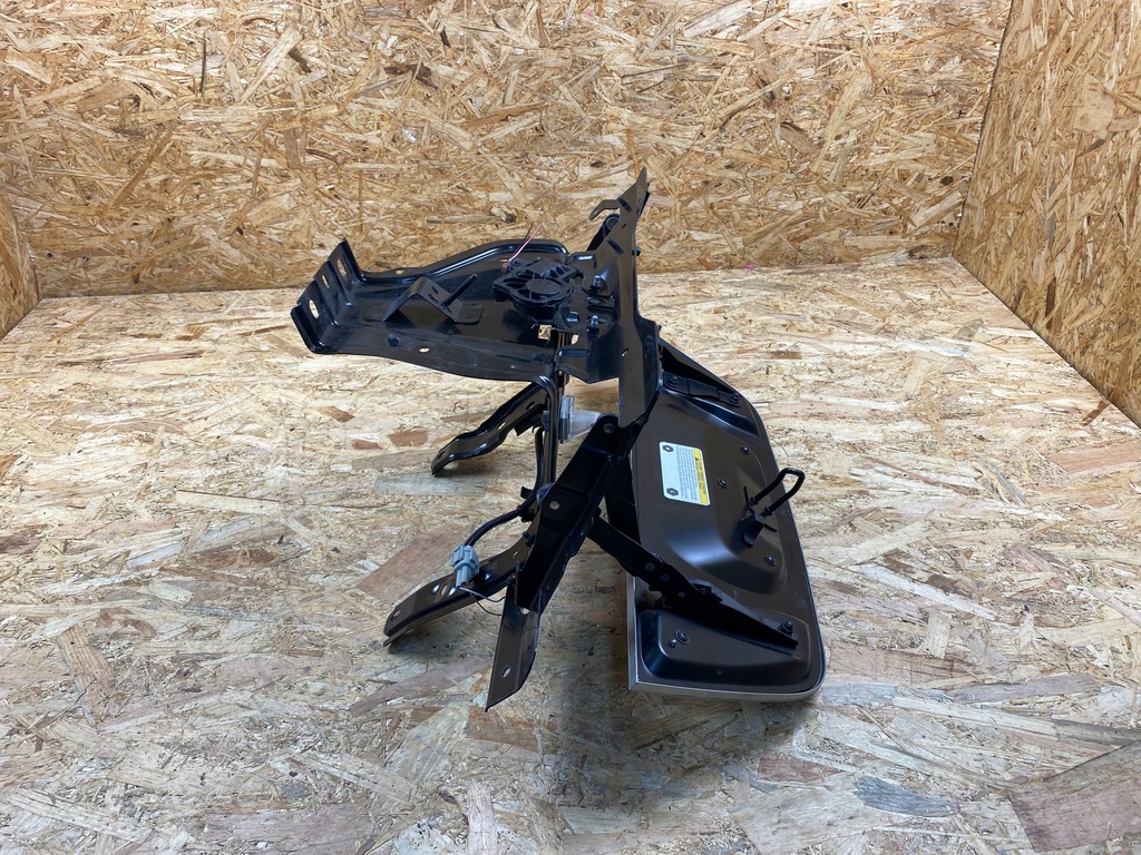 фото №15, Крышка разъём зарядки nissan leaf ii код лакокрасочного покрытия: kyo 2017-