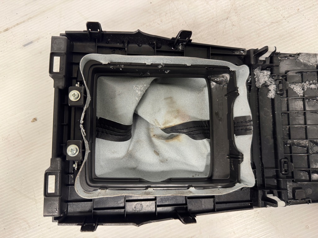 фото №6, Чехол рамка домкрата переключения передач mazda cx-5 i ka0g-64341