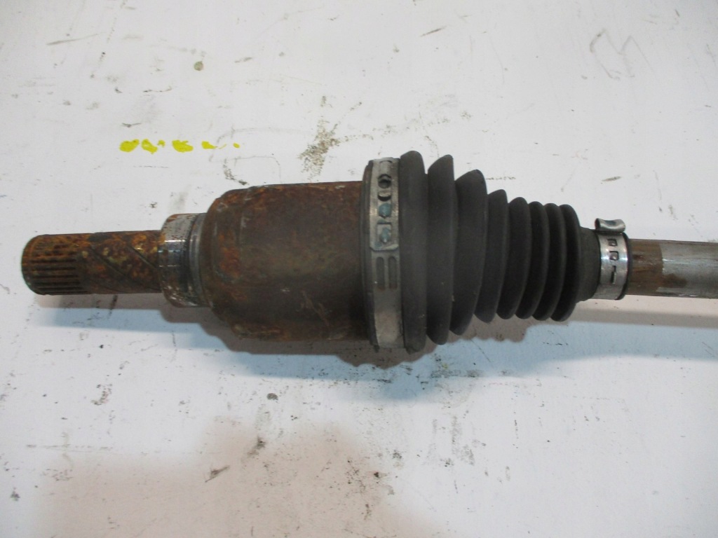 фото №2, Привідний вал ліва renault twingo iii 396006593r