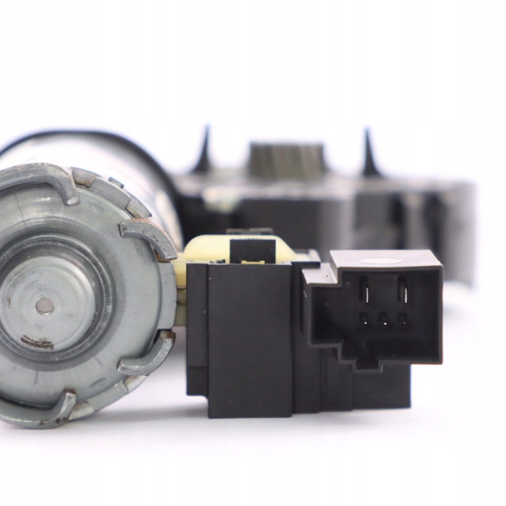 фото №10, Mercedes x253 двигатель шторка люк bosch 0390200122 a2539064802