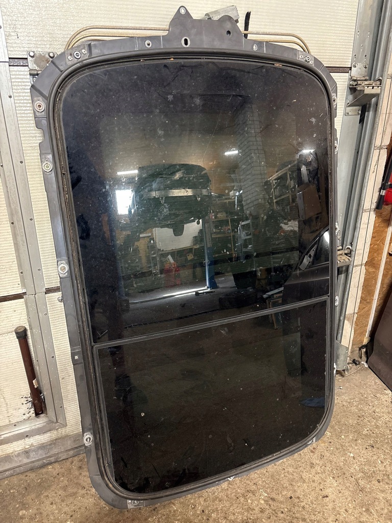 фото №4, Mini one - cooper r50 - 53 2003 люк комплект