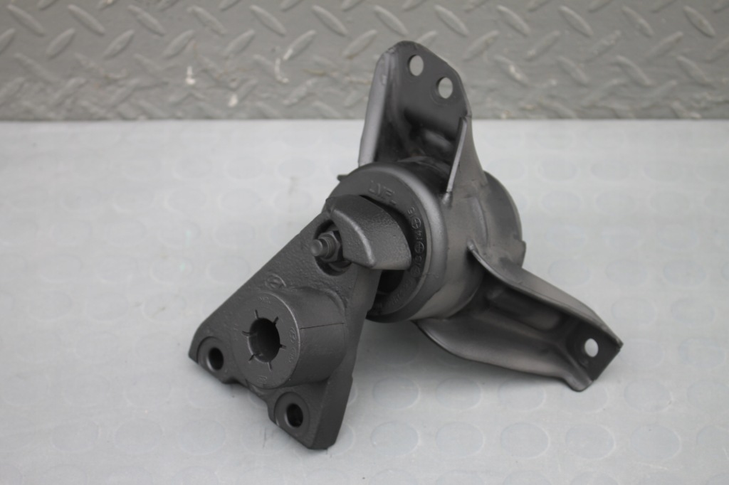 фото №1, Подушка двигателя sportage iii lift 2.0 crdi 14-15