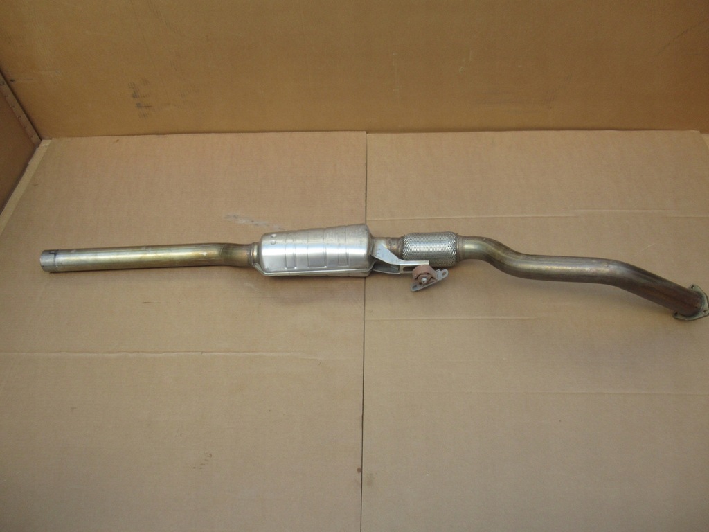 фото №10, Audi a8 s8 d4 вихлоп труба вихлопна лівий правий 4h0253211e