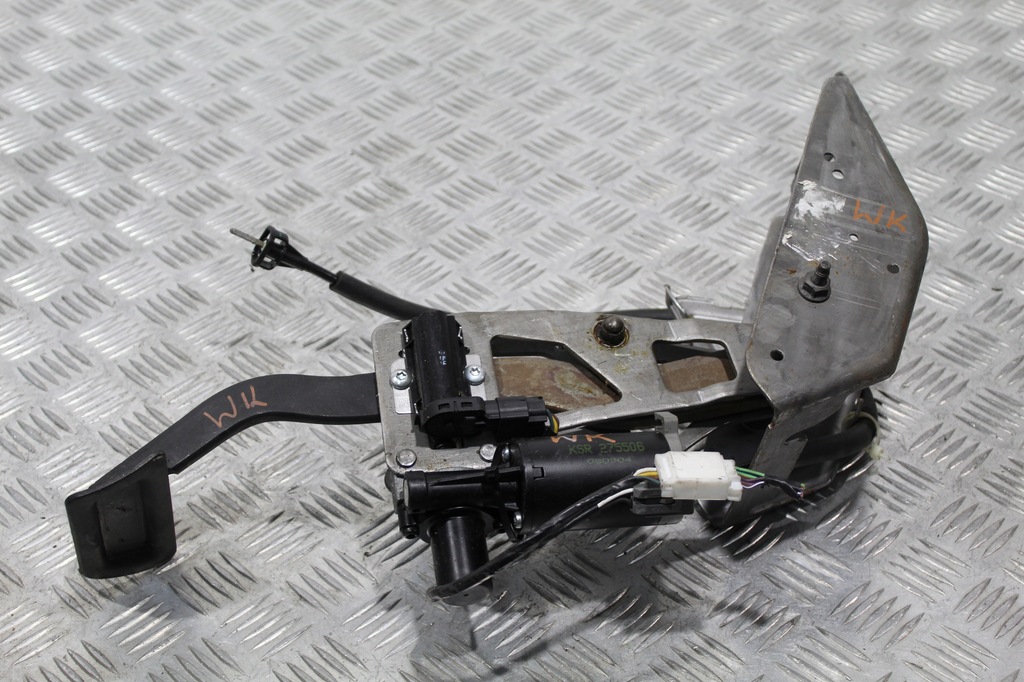 фото №1, Педаль гальма jeep grand cherokee wk lift