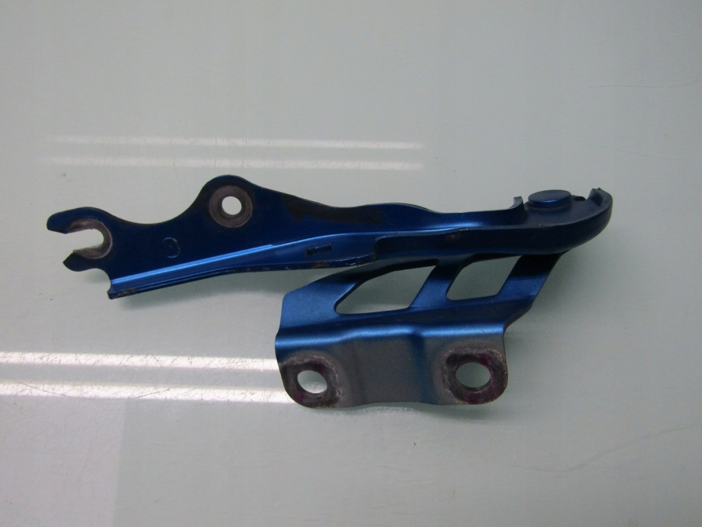 фото №3, Mazda 2 dl dj 15r петля капот правый