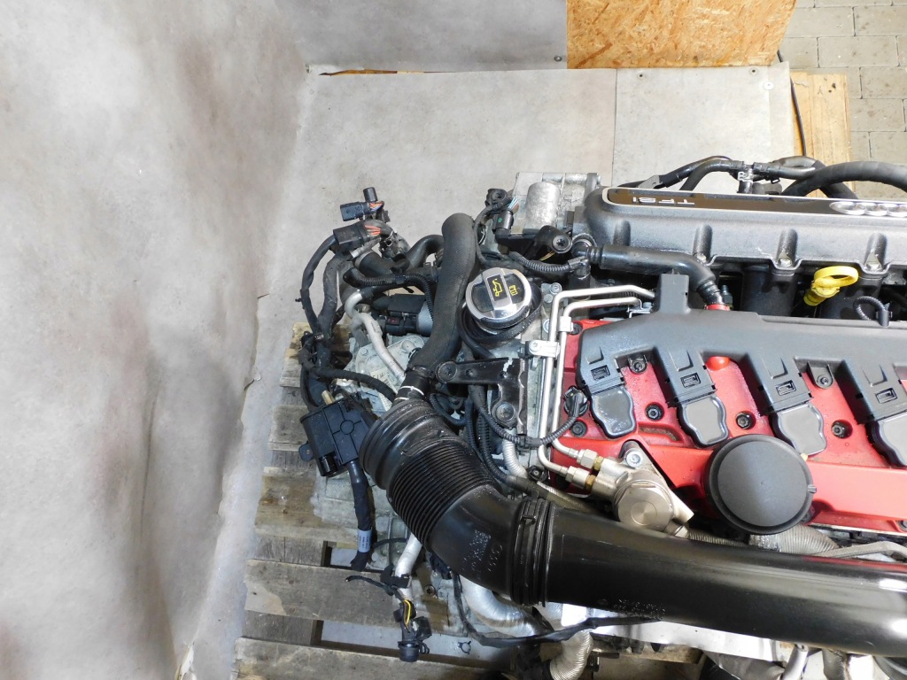 Купить Двигатель комплектный  audi rsq3 rs3 2.5 tfsi czg czgb идеальный