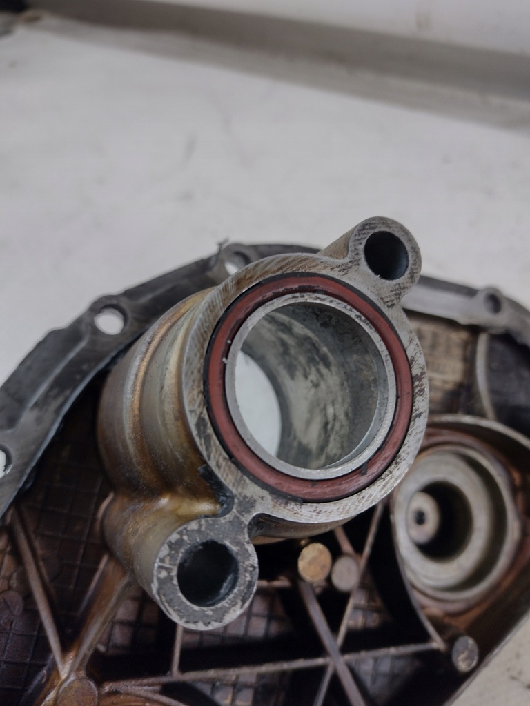 фото №12, Корпус розподільного валу датчики mercedes w211 1,8k оригінальний номер a2710160806