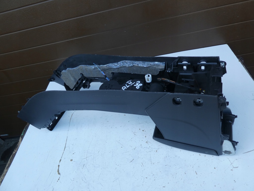 фото №7, Туннель подлокотник vw sharan alhambra 5m0864207g