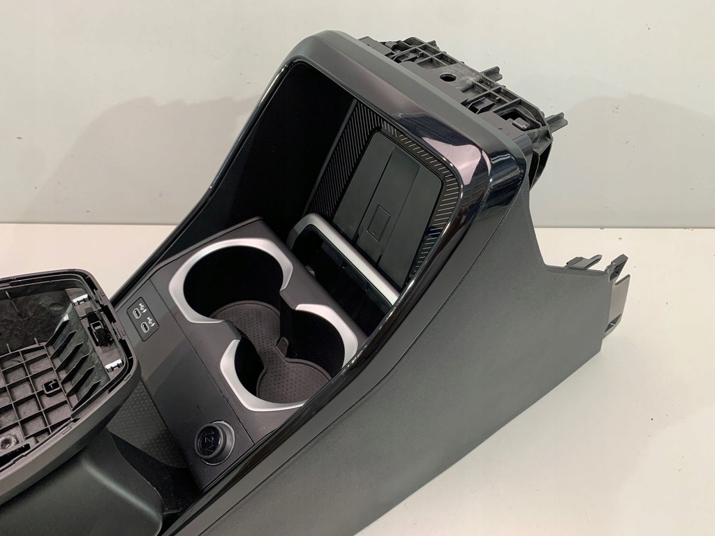 фото №5, Bmw x1 u11 туннель средний подлокотник europa