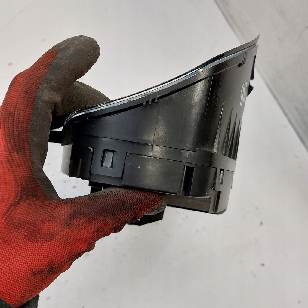 фото №7, Skoda octavia 2 ii 1,9tdi счетчик приборы 1z0920812h