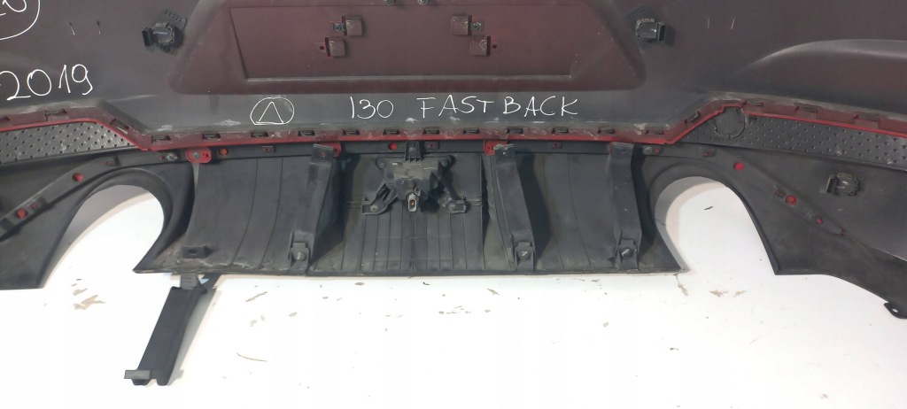 Hyundai i30 n fastback бампер задній 86611s0700 226 Зі Шроту