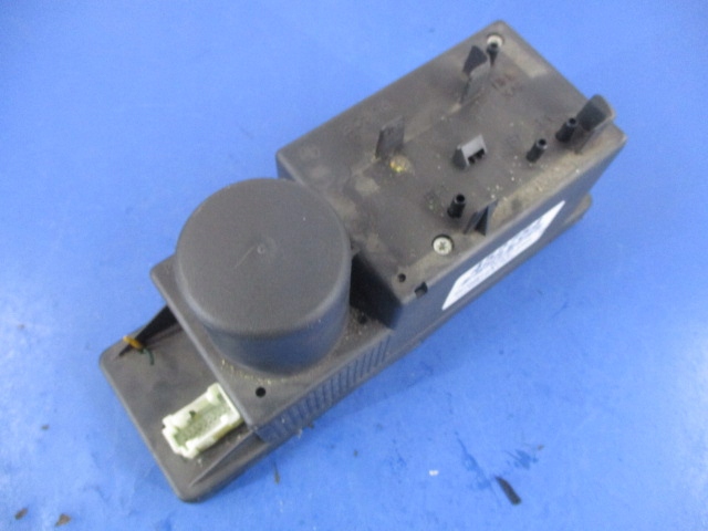 фото №1, Mercedes e klasa w210 помпа компрессор замка центрального 2108002548