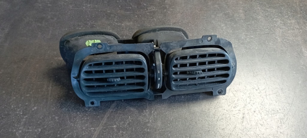 фото №1, Решётки обдув renault midlum