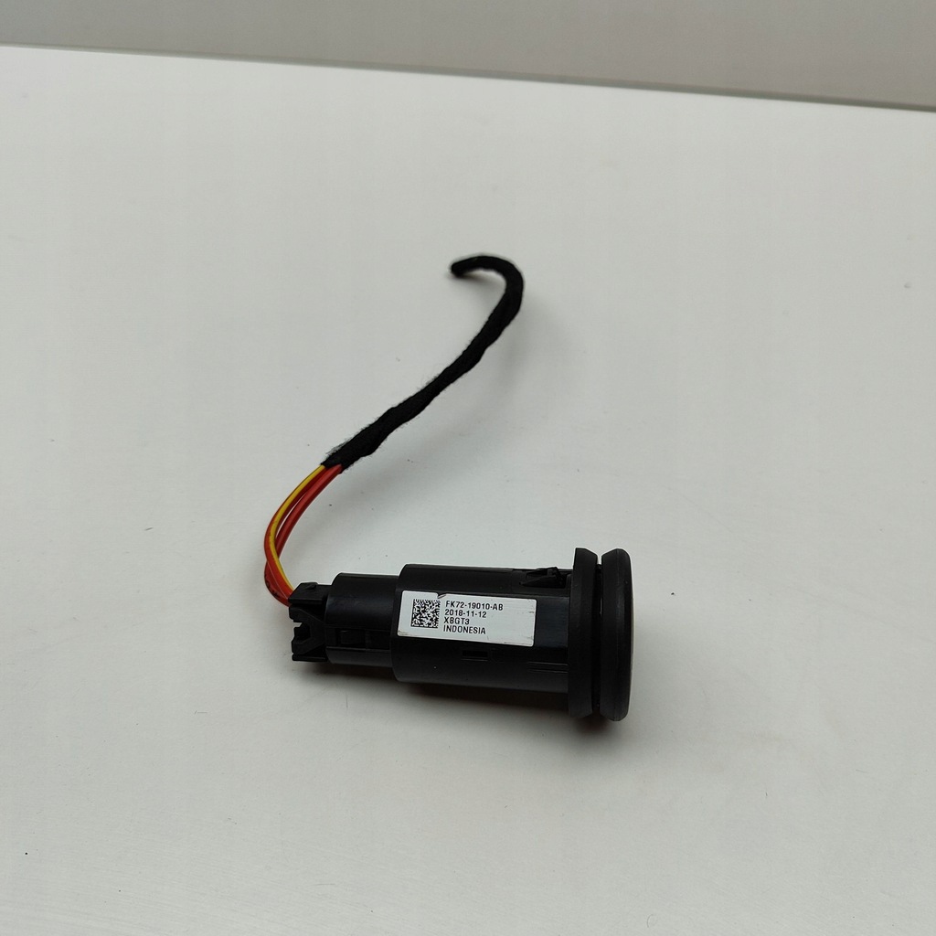 фото №2, Land rover range rover sport l494 2018 разъём / соединитель usb