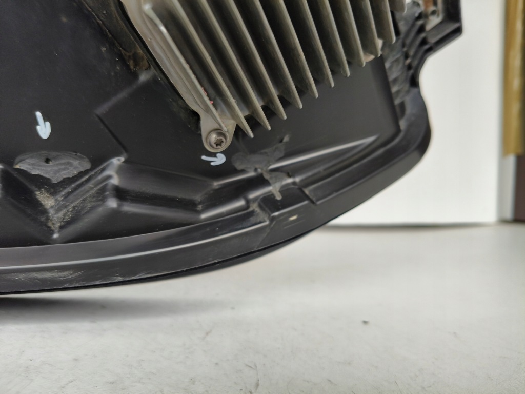 Фара левая фара tesla model 3 y 20- рестайлинг  full led Киев