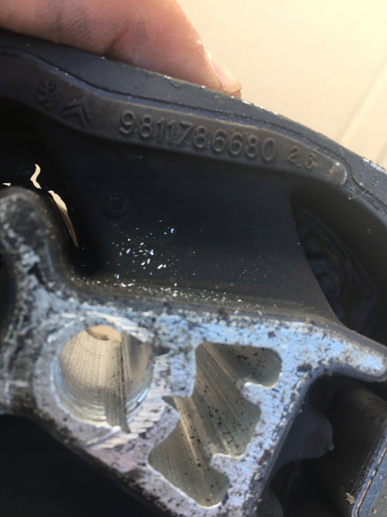 фото №1, Кронштейн кронштейн коробки c5 aircross 18- 1.2 thp