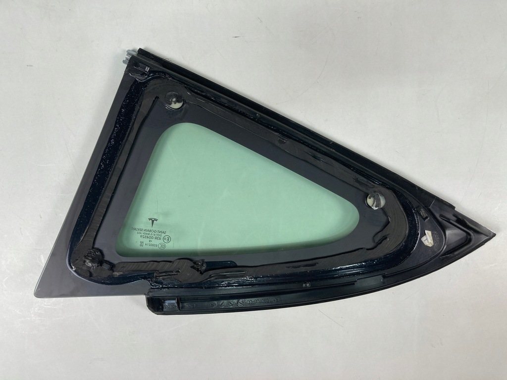 фото №6, Стекло кузовная правая tesla 3
