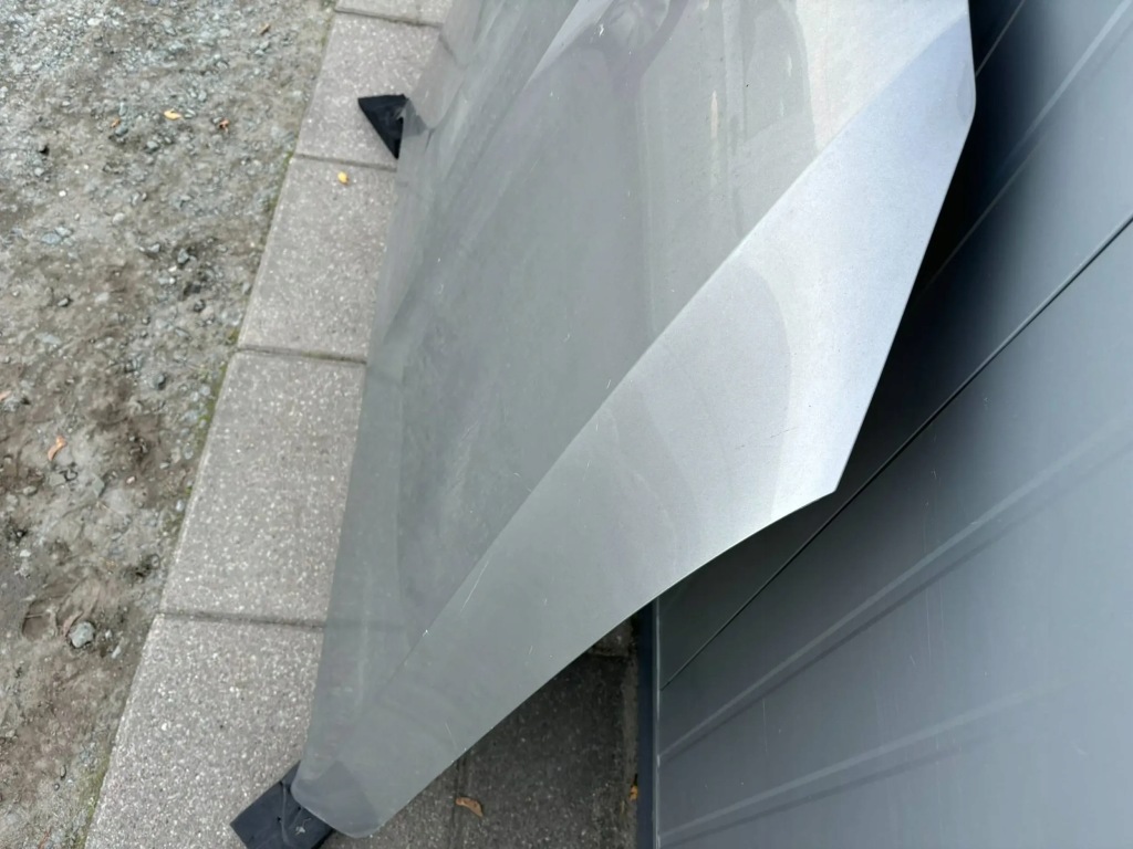 Капот крышка двигателя skoda superb 2 2 рестайлинг  3t 3t0 13- в Украине