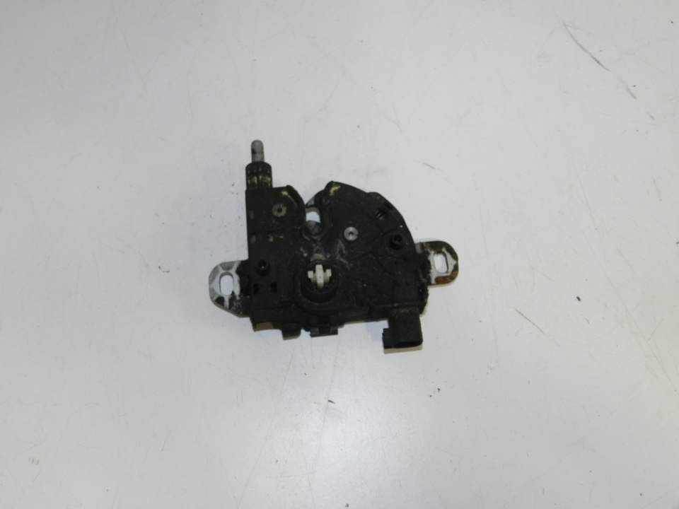 фото №3, Замок засувка капот перед ford focus mk2