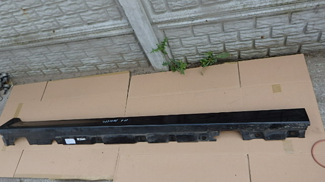 фото №1, Bmw 5 f10 молдинг порог правая 7237082