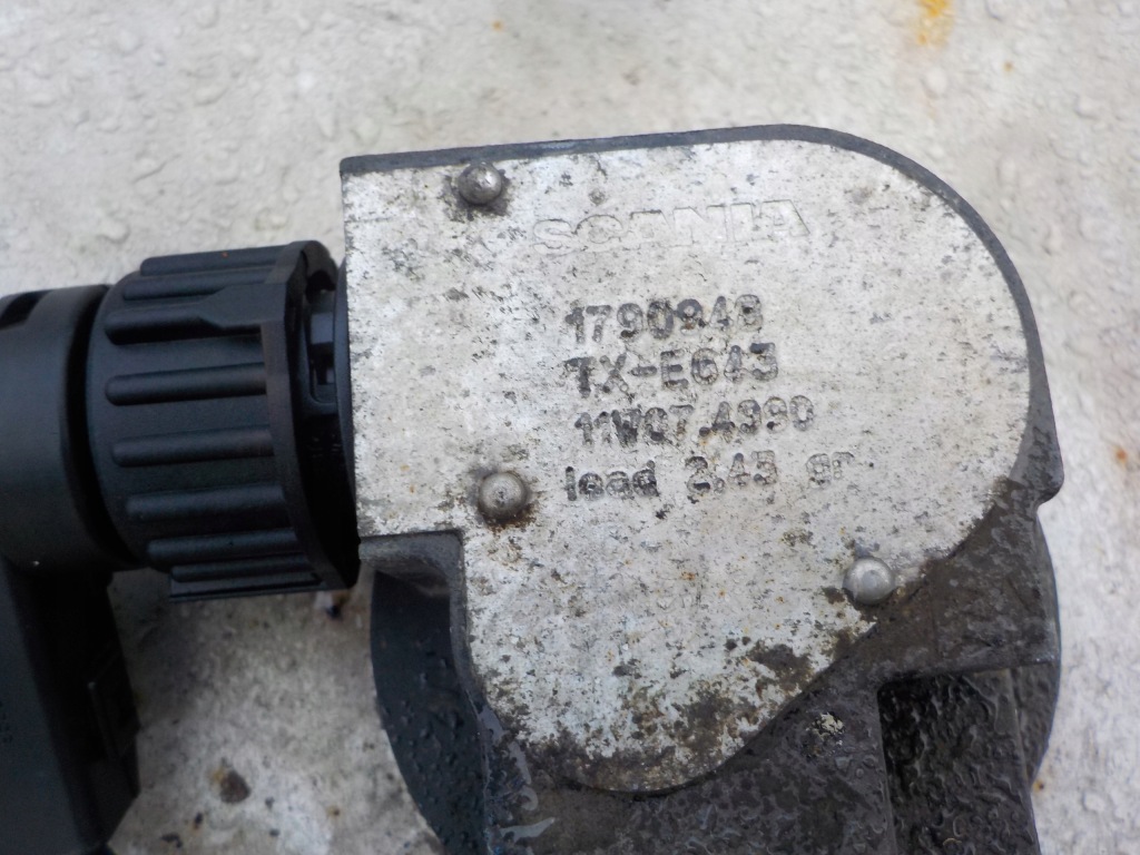 фото №2, Scania r маслоприёмник топлива