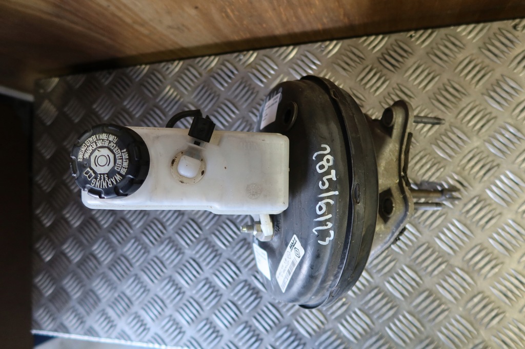 фото №1, Підсилювач гальм насос гальмівна clio iv 472104788r