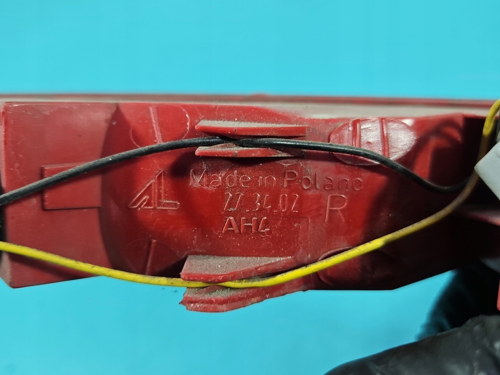 фото №11, Лампа задня права бампера протитуманна audi q7 i 4l 4l0945096