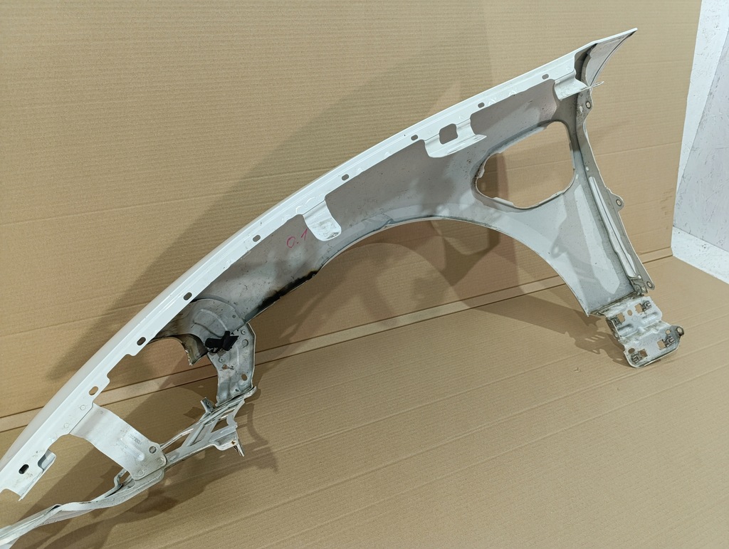 фото №14, Porsche taycan 9j 9j1 крыло передний правый перед сторона правая om