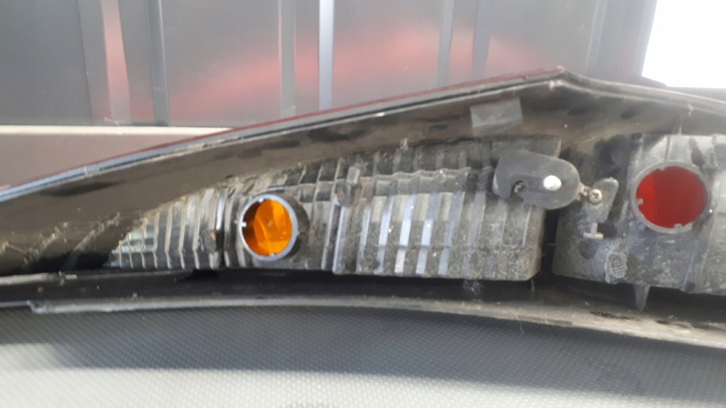 Лампа левая lancia ulysse 02-10r Недорого