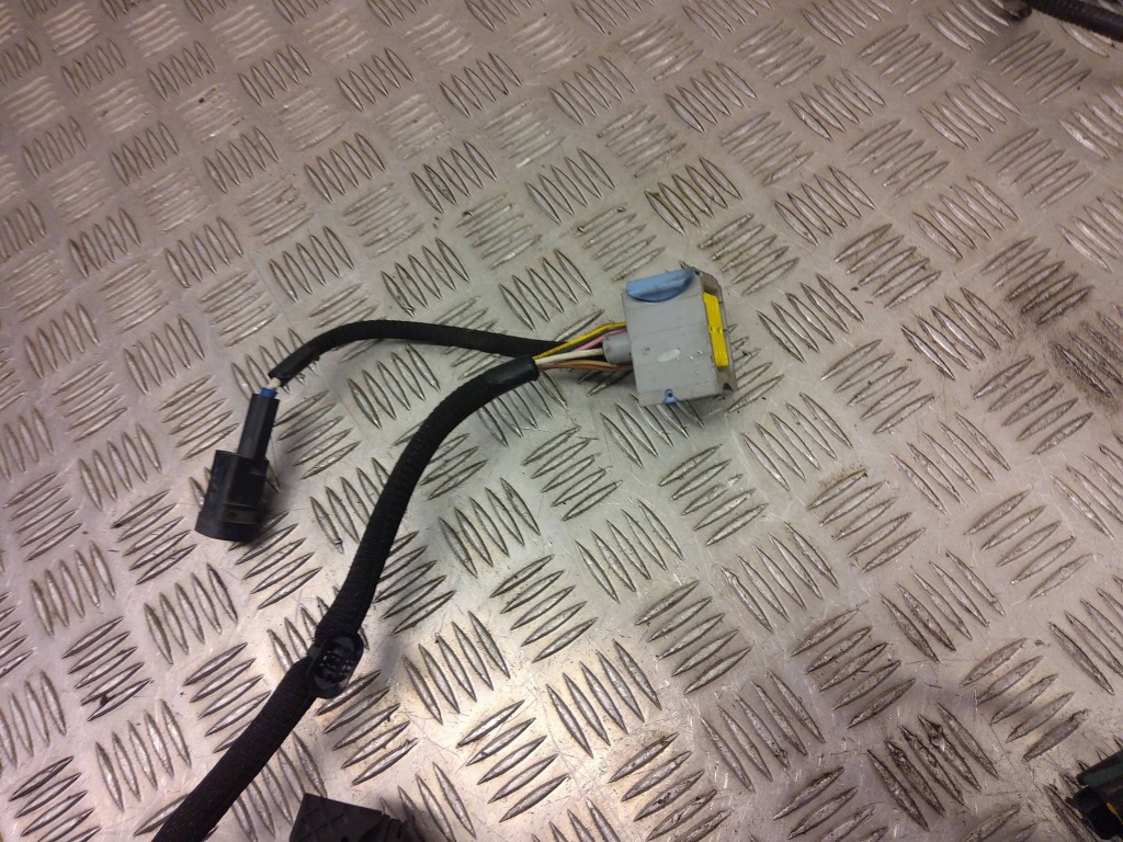 фото №10, Opel grandland x 2018 жгут трубопровод двигателя