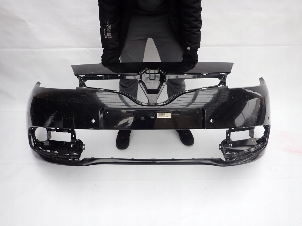 Купить Renault scenic 3 рестайлинг  13-16 бампер перед передний pdc