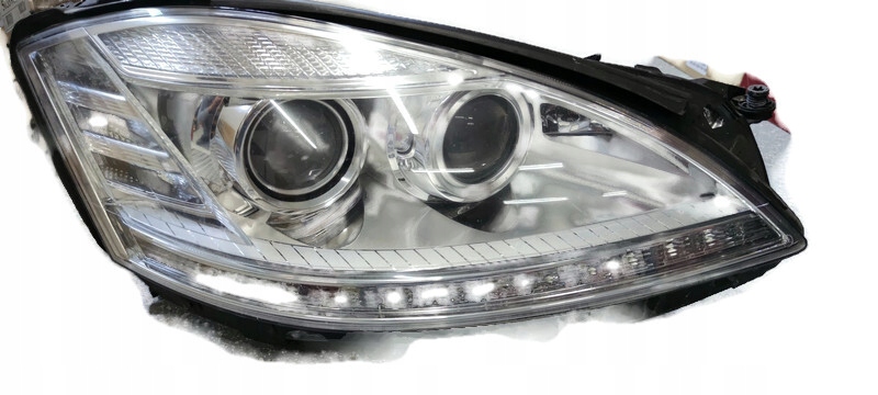 фото №1, Mercedes w221 лампа права передня ксенон lift uk