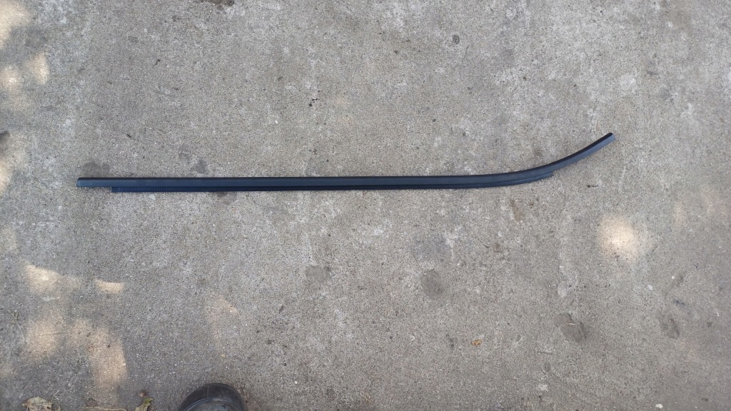 фото №1, Seat leon iii hb молдинг двері ущільнювач ліва задня задня