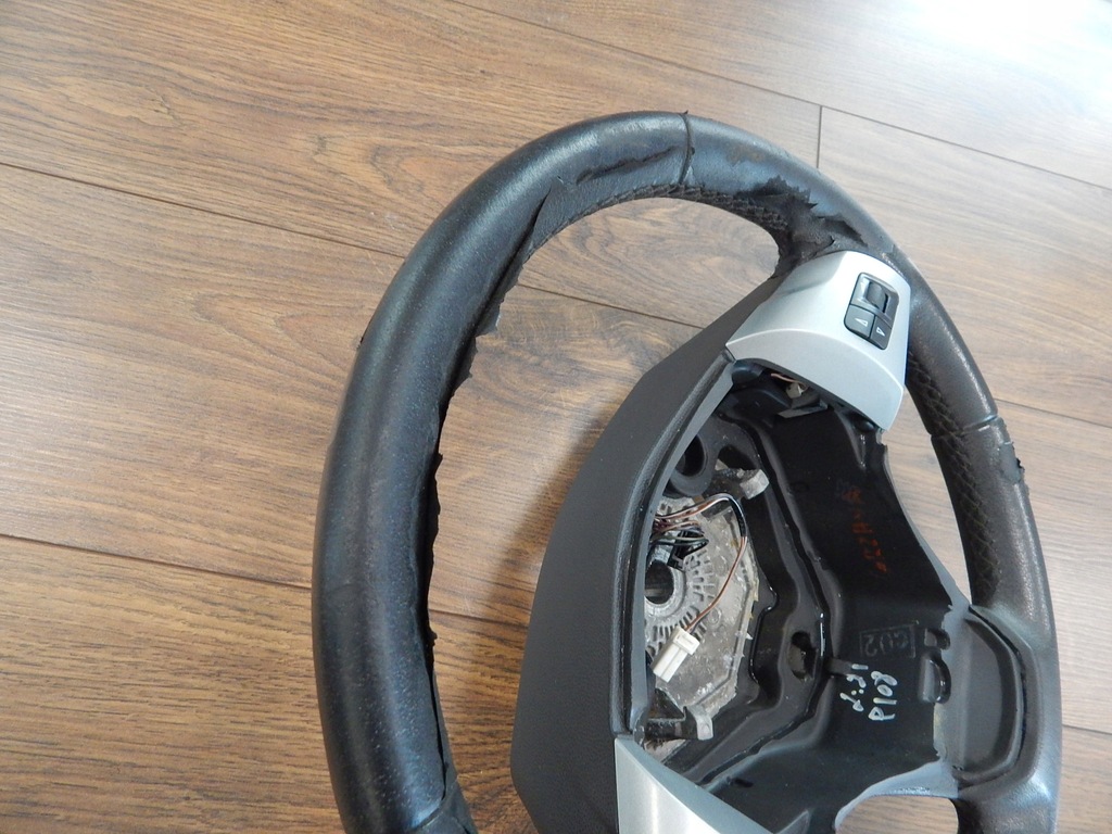 фото №8, Opel corsa d - воздуховод кожа с подогревом oryg