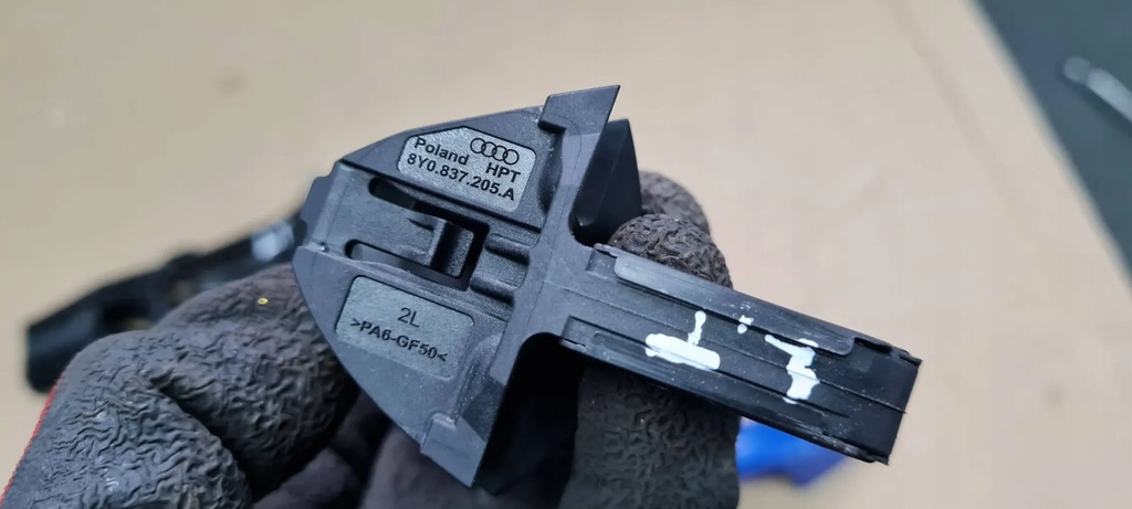 фото №13, S3 8y a3 ручка каркас корпус дверь левая левый задняя 8y0839239a sedan lz5m