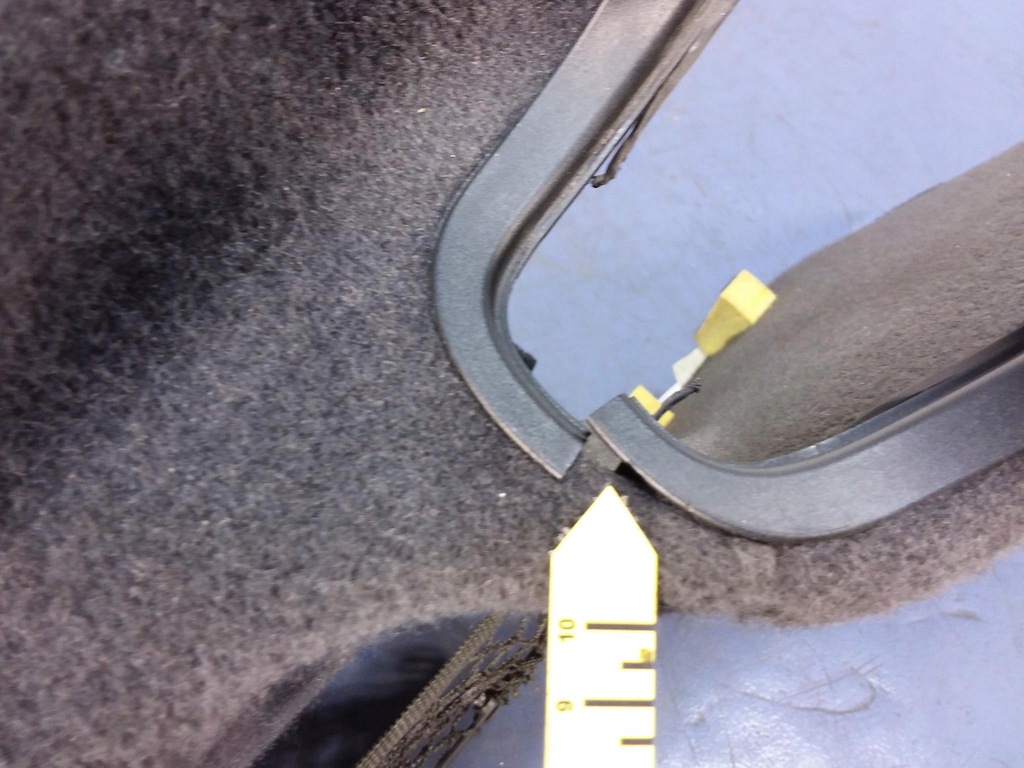 фото №4, Audi a8 s8 d4 оббивка багажника ліва 4h0863879f