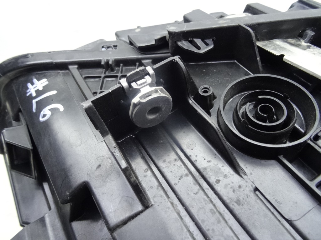 Купить 6311747224906 bmw x1 f48 фара левый перед led оригинал