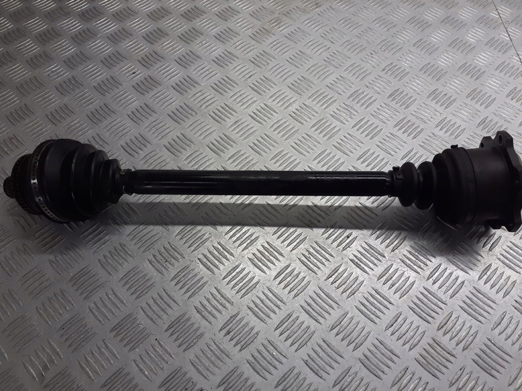 Купить Приводной вал левый  перед vw passat b5 fl 2.8 v6 x