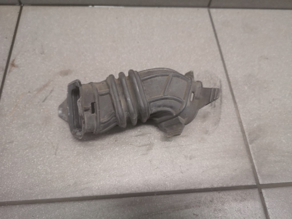 фото №1, Шланг воздуха bmw 7 f01 3.0d 7555192