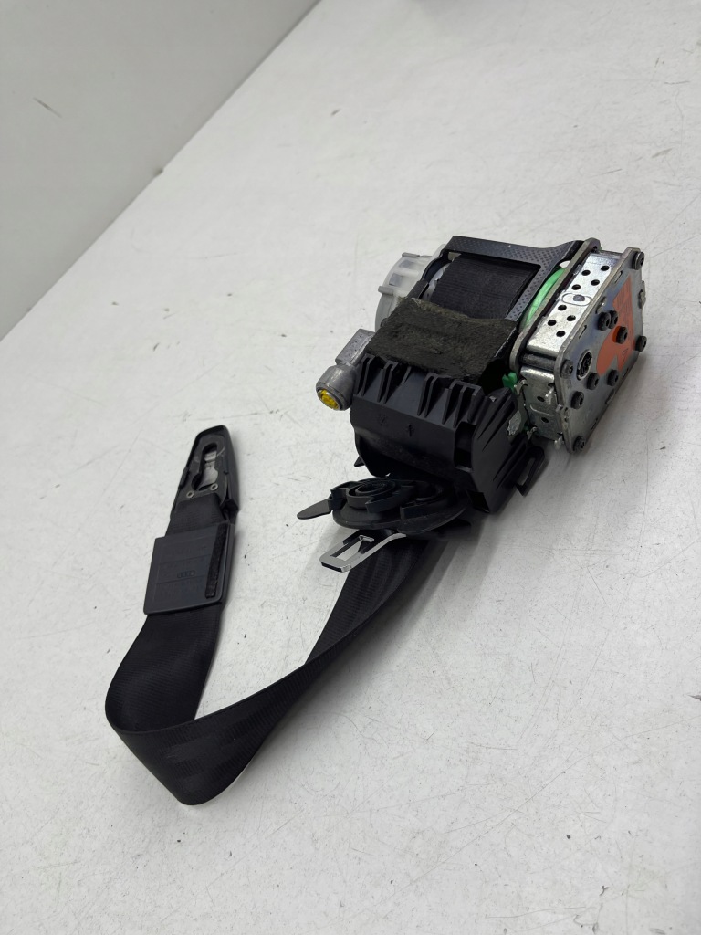 Audi a6 c7 ремінь безпеки правий перед передній оригінал! Оригінал